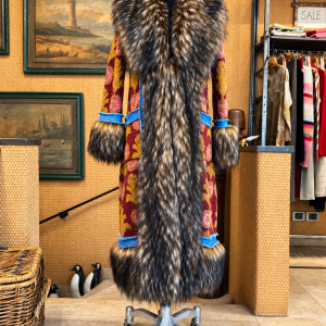 The Extreme Collection - Cappotto Floreale con Dettagli in Pelliccia