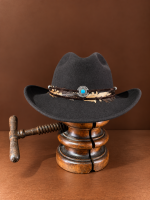 Mauro Guerresco - Cappello Texano in Lana Marrone con Piume 671800