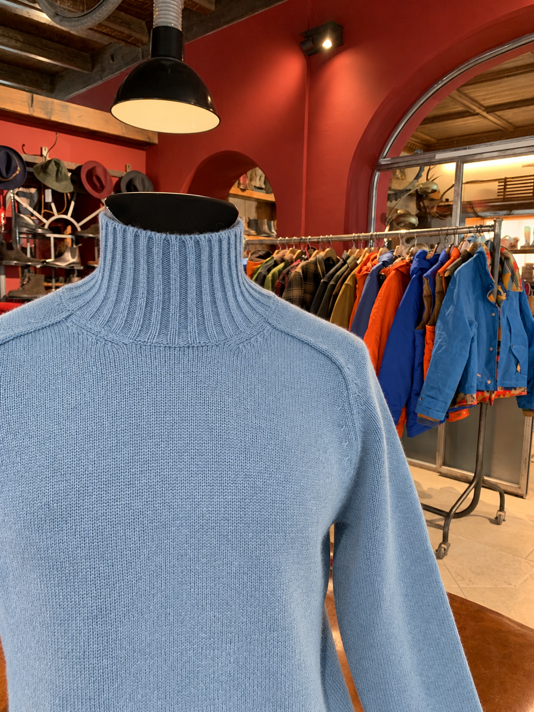 Avant Toi - Maglione Collo Alto colore Celeste Merino/Cashmere 747 Avant Toi - Maglione Collo Alto colore Celeste Merino/Cashmere 747